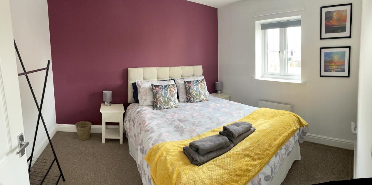 Stunning Large Detached Gloucester, 4 Beds, 3 Bedroom, 2 Bathroom Property, Nr Chelt, The Docks And Quays Sleeps 6 エクステリア 写真