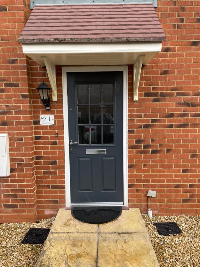 Stunning Large Detached Gloucester, 4 Beds, 3 Bedroom, 2 Bathroom Property, Nr Chelt, The Docks And Quays Sleeps 6 エクステリア 写真