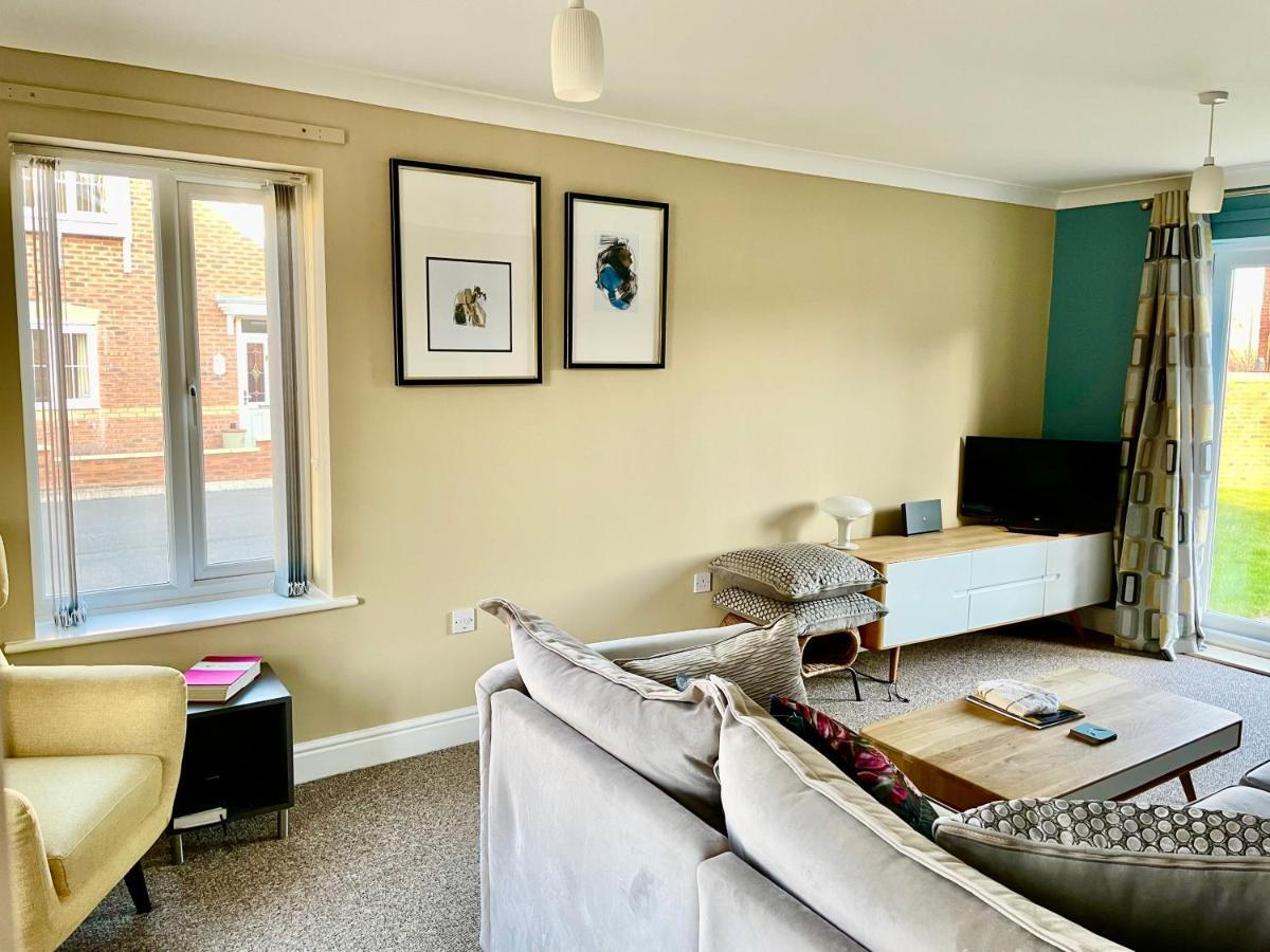 Stunning Large Detached Gloucester, 4 Beds, 3 Bedroom, 2 Bathroom Property, Nr Chelt, The Docks And Quays Sleeps 6 エクステリア 写真
